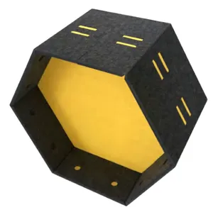 303473