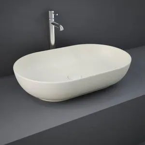 607176