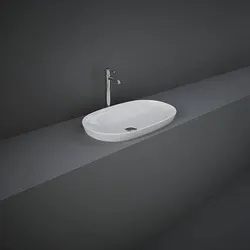 725832