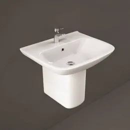 566911