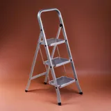 485700